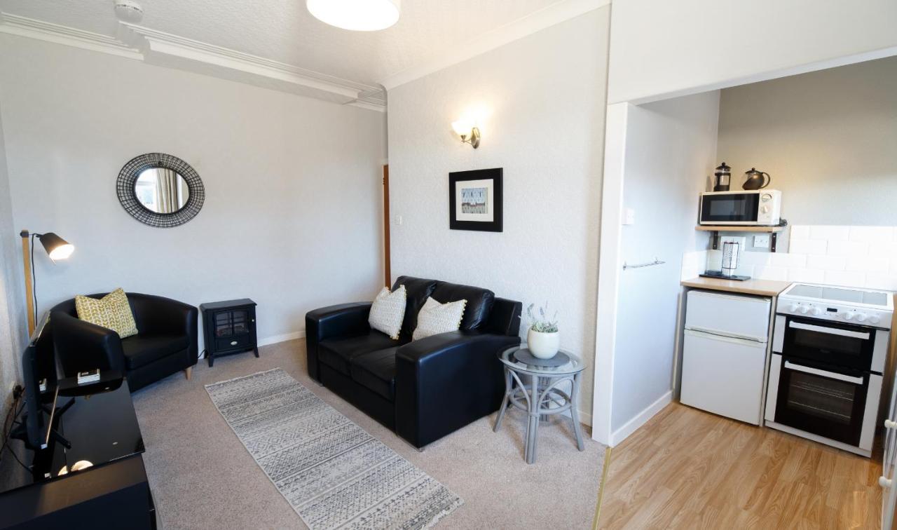 Mode - The Old School House Apartment Lytham St Annes Ngoại thất bức ảnh