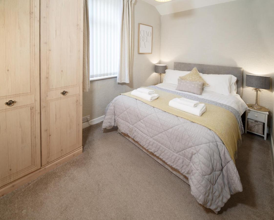 Mode - The Old School House Apartment Lytham St Annes Ngoại thất bức ảnh